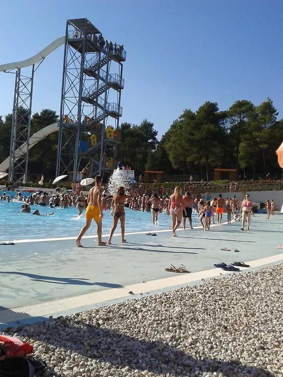 Apartments Miri Zambratija  Κροατία