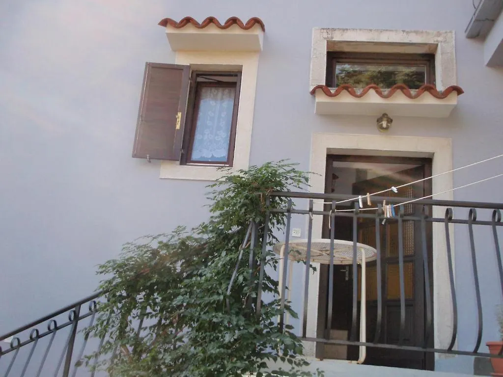Apartments Miri Zambratija  Kroatien