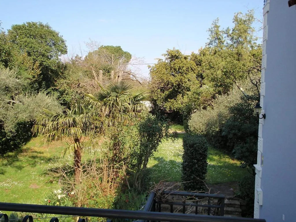 Apartments Miri Zambratija  Zambratija (Istria)